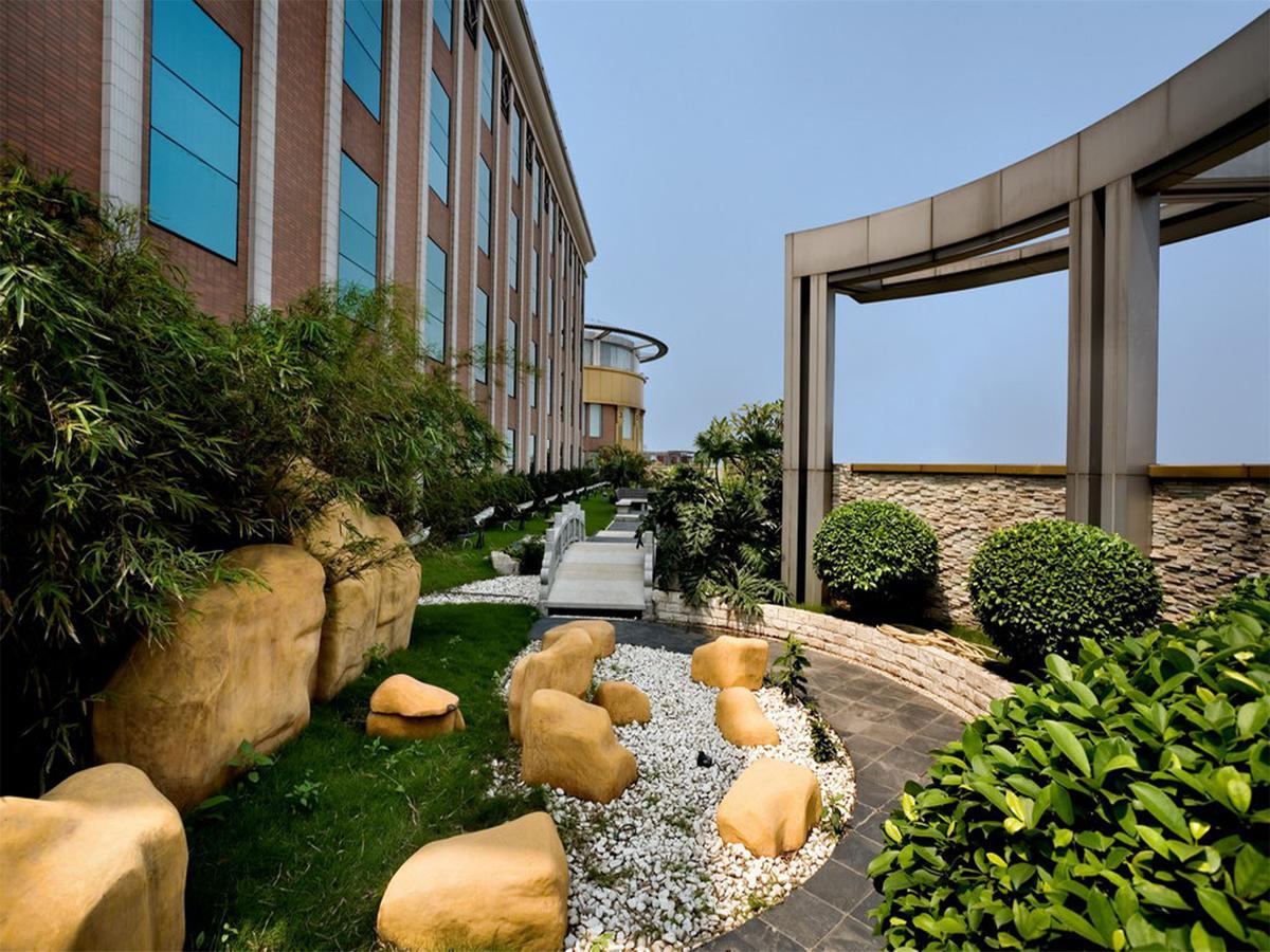 City Hotel Фошан Екстериор снимка