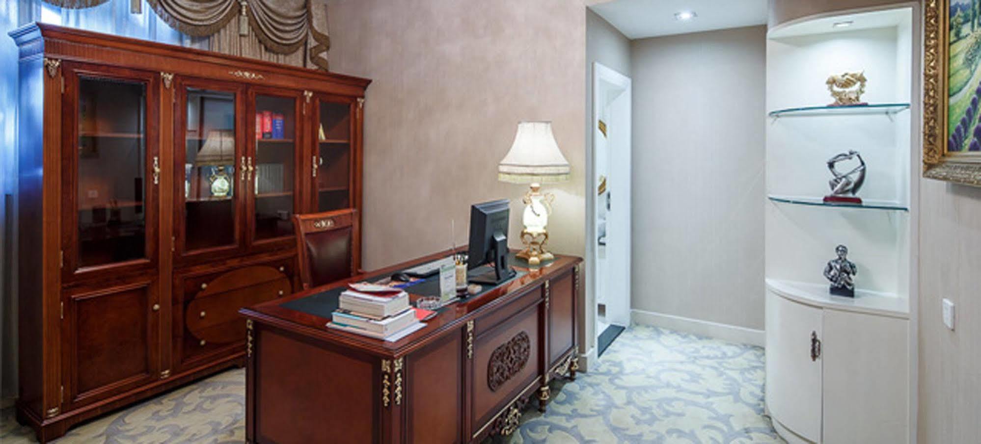City Hotel Фошан Екстериор снимка