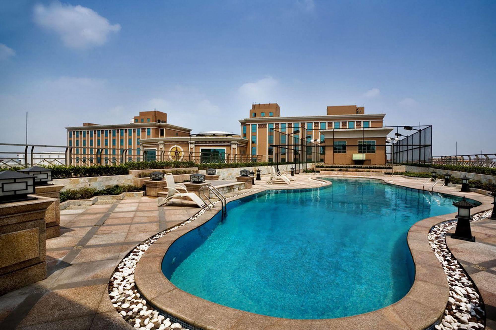 City Hotel Фошан Екстериор снимка